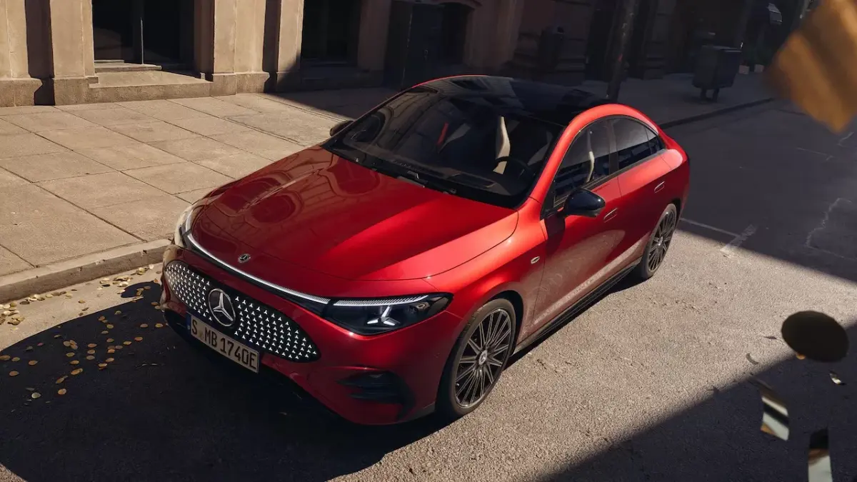 Mercedes-Benz CLA EV estreia na China com versão alongada e preço competitivo