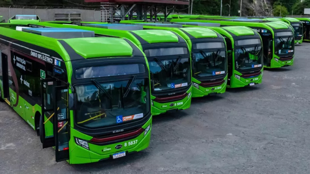 América Latina já roda com mais de 6 mil ônibus elétricos e puxa liderança global