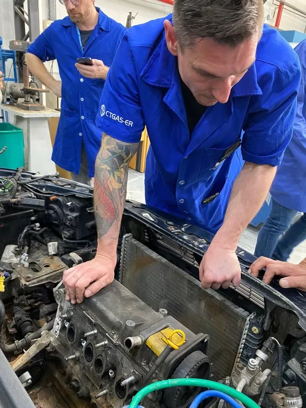 Mecânicos: Treinamento da equipe de instrutores do CTGAS-ER, do SENAI